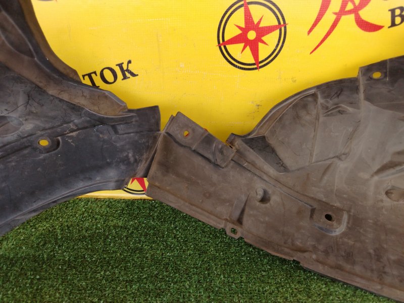 Подкрылок, 800 рублей, Красноярск