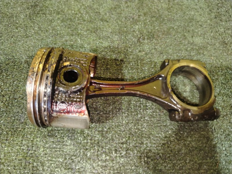 Поршень, 500 рублей, Красноярск