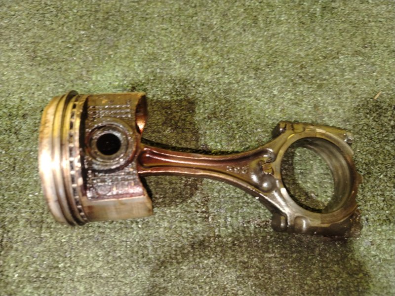 Поршень, 500 рублей, Красноярск