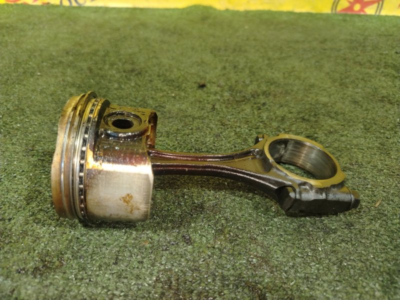 Поршень, 500 рублей, Красноярск