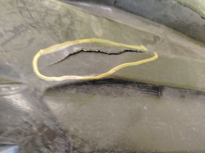 Подкрылок, 800 рублей, Красноярск