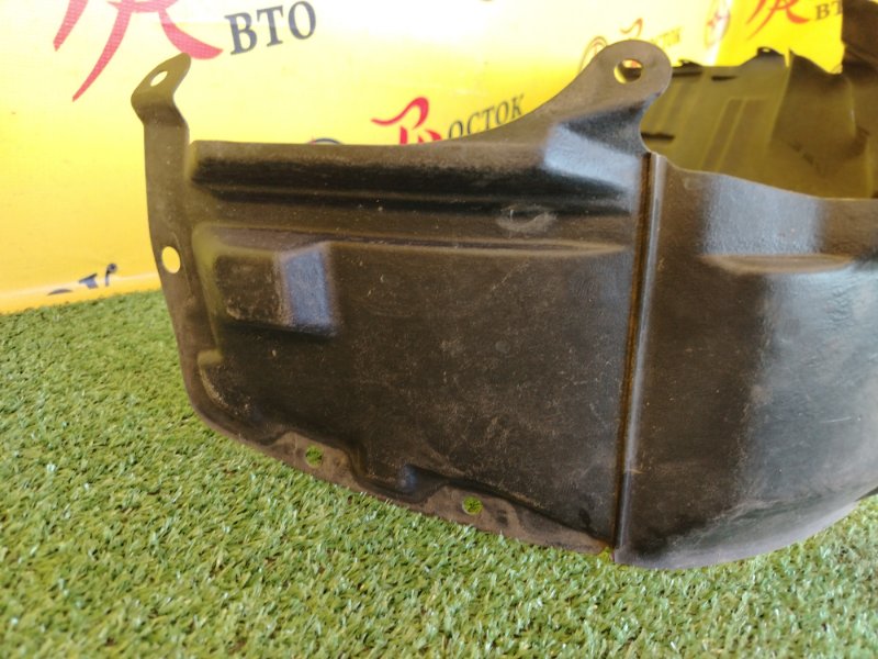 Подкрылок, 800 рублей, Красноярск