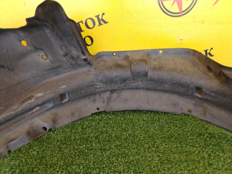 Подкрылок, 800 рублей, Красноярск