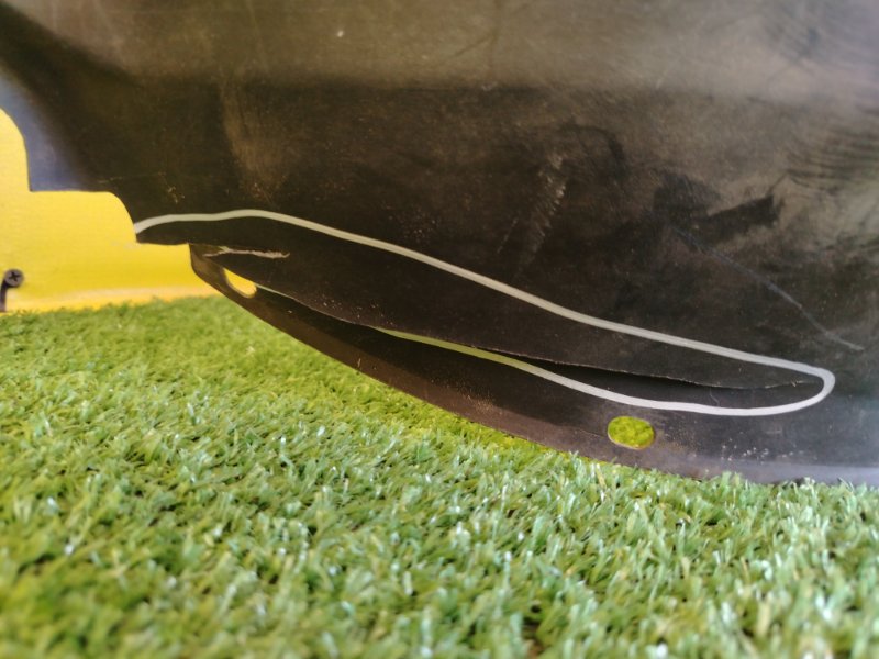 Подкрылок, 300 рублей, Красноярск