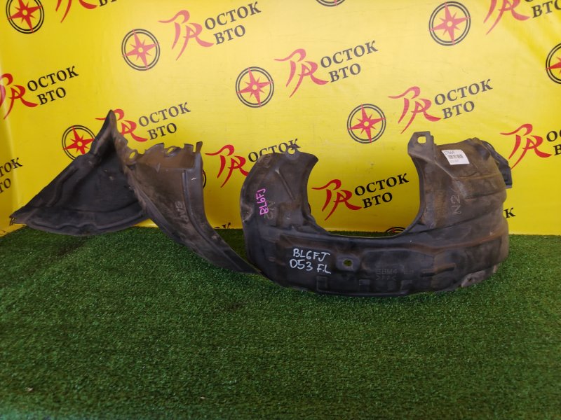 Подкрылок, 1000 рублей, Красноярск