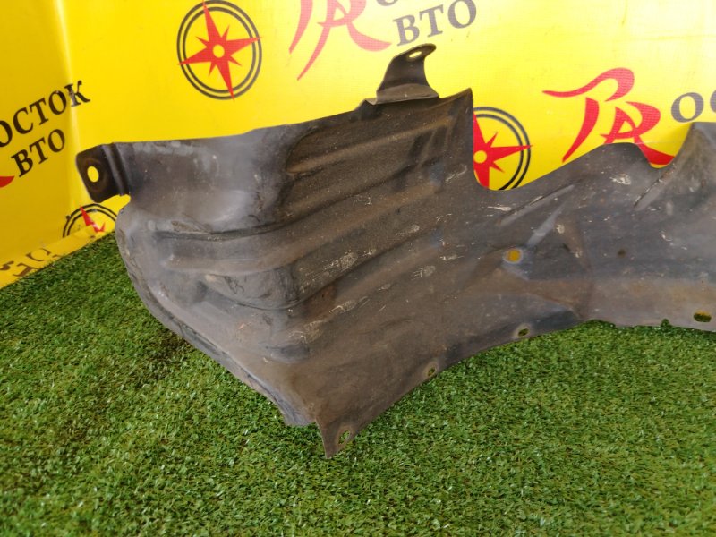 Подкрылок, 300 рублей, Красноярск