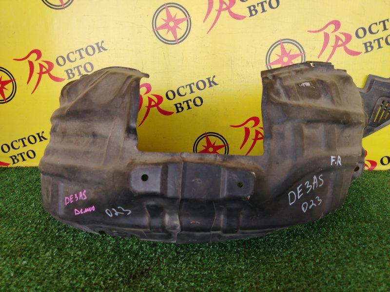 Подкрылок, 800 рублей, Красноярск