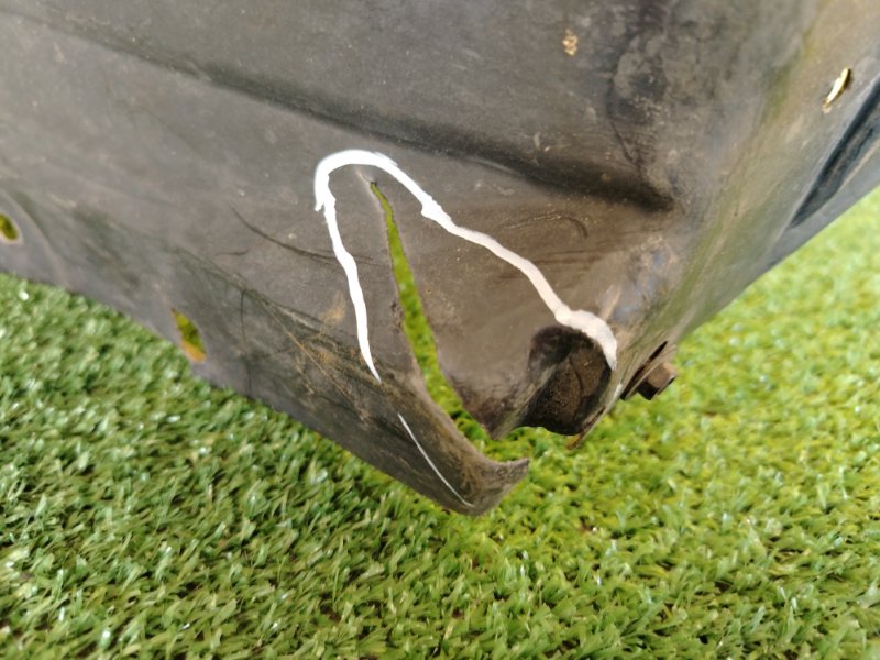 Подкрылок, 3000 рублей, Красноярск