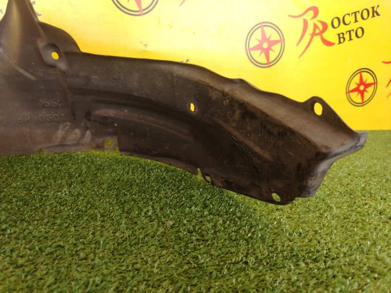 Подкрылок, 300 рублей, Красноярск