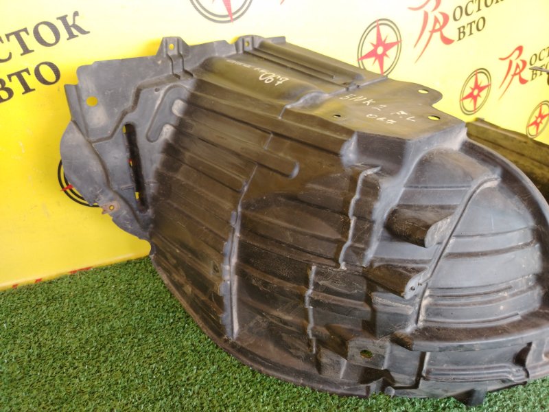 Подкрылок, 800 рублей, Красноярск