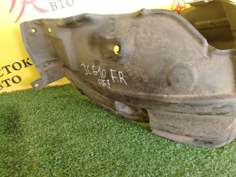 Подкрылок, 2000 рублей, Красноярск