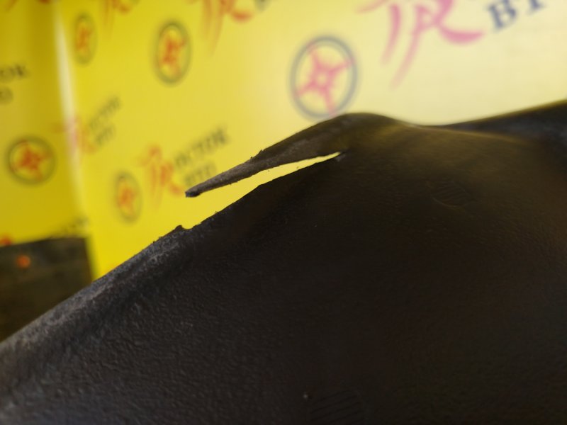 Подкрылок, 2000 рублей, Красноярск