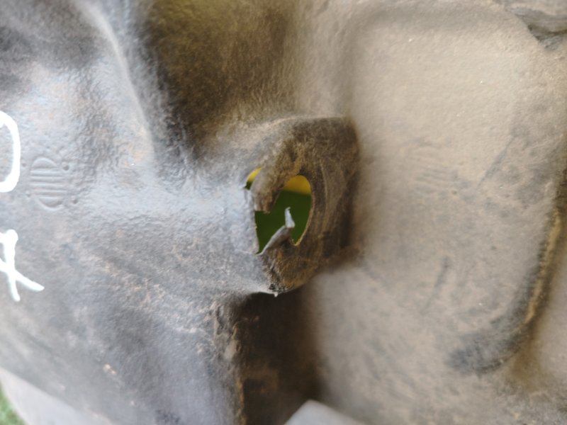 Подкрылок, 2000 рублей, Красноярск