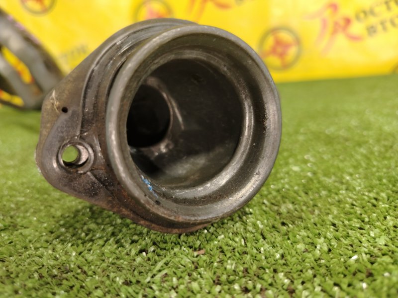 Горловина топливного бака, 2000 рублей, Красноярск