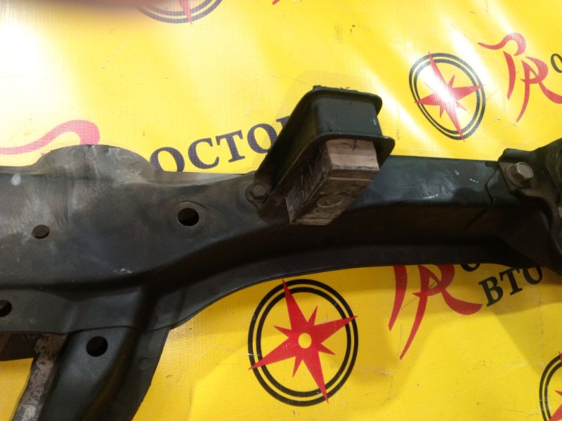 балка поперечная, 2000 рублей, Красноярск