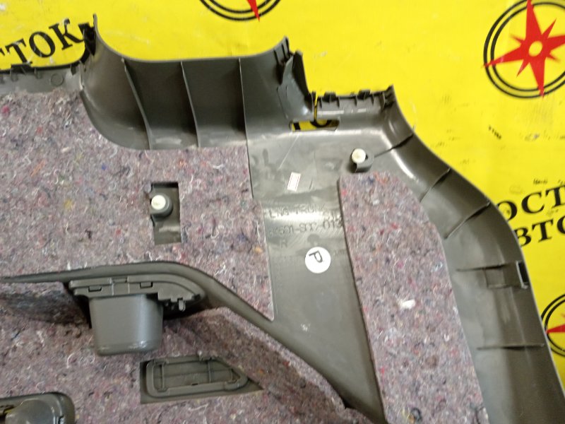 Обшивка багажника, 3500 рублей, Красноярск