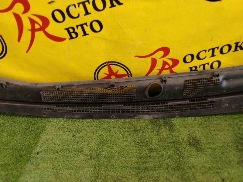 Решетка под лобовое стекло, 350 рублей, Красноярск