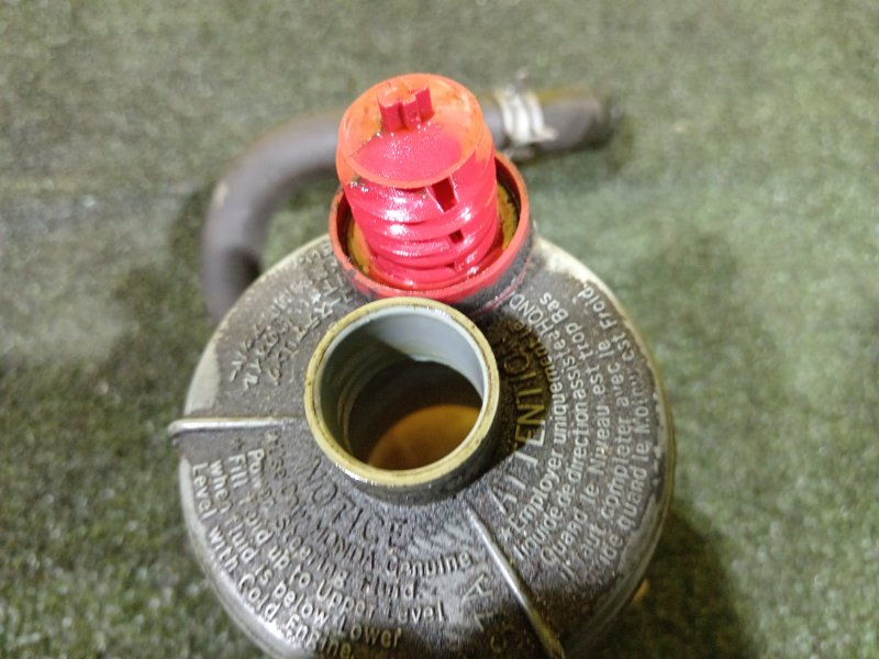 бачок гидроусилителя, 200 рублей, Красноярск