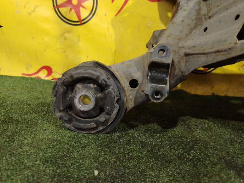 балка поперечная, 2000 рублей, Красноярск