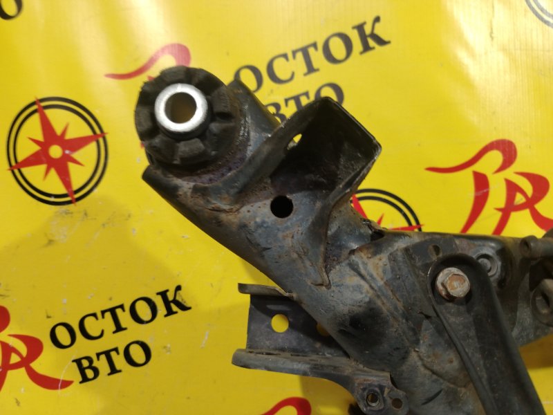 балка поперечная, 2000 рублей, Красноярск