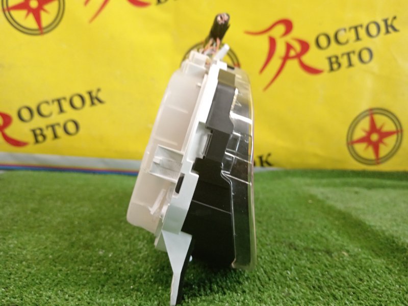 Панель приборов, 300 рублей, Красноярск