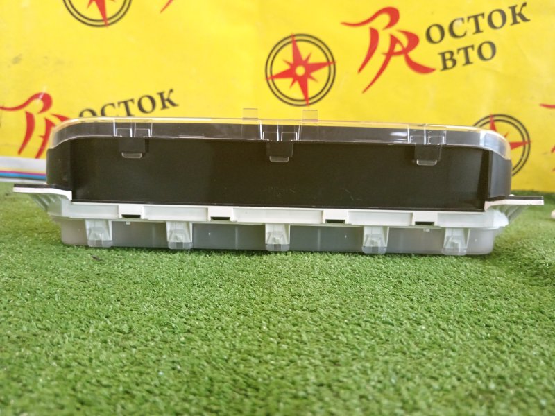 Панель приборов, 300 рублей, Красноярск