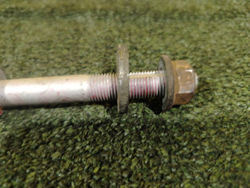 Болт развальный, 300 рублей, Красноярск