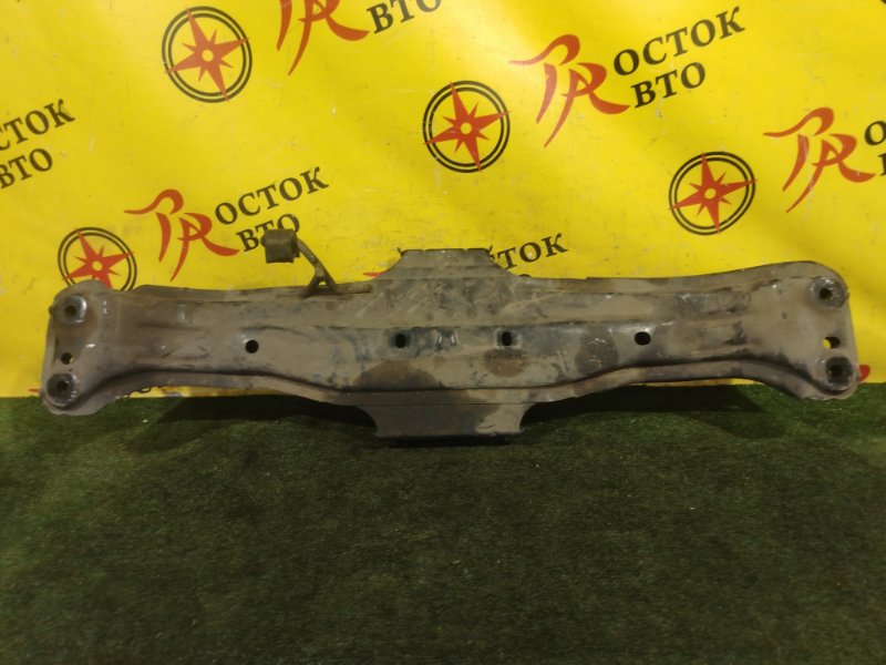 балка поперечная, 2000 рублей, Красноярск