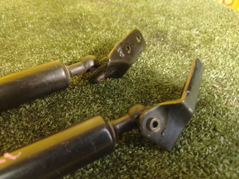 амортизатор багажника, 500 рублей, Красноярск