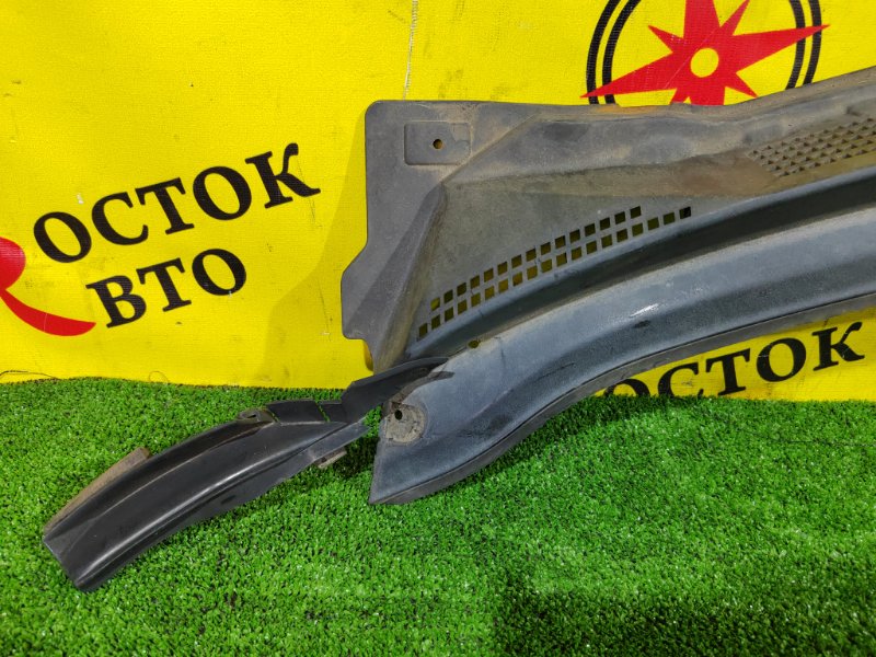 Решетка под лобовое стекло, 800 рублей, Красноярск