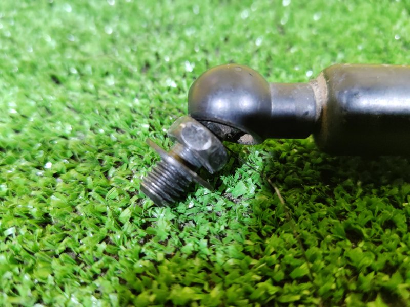 амортизатор багажника, 400 рублей, Красноярск