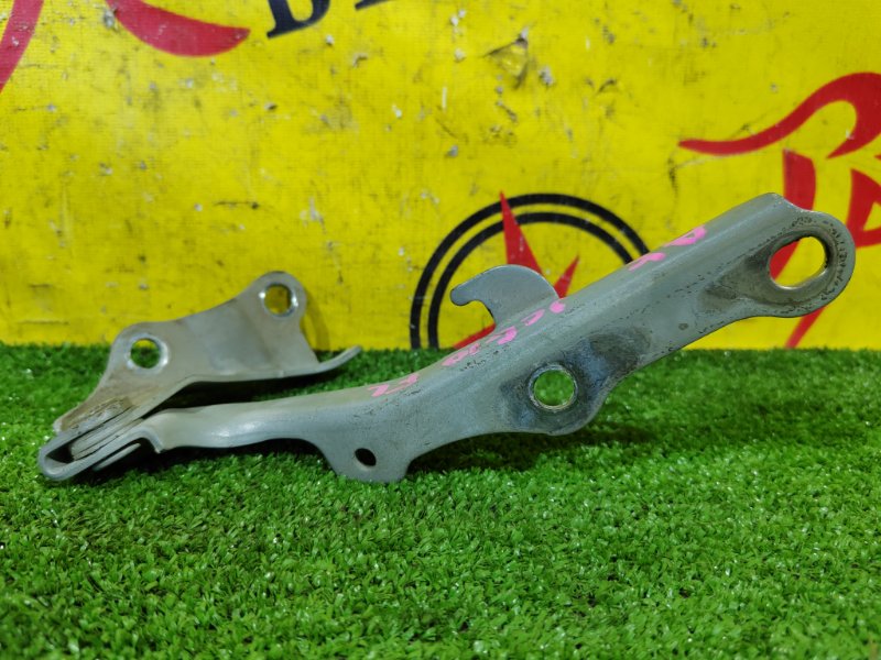 Петля капота, 400 рублей, Красноярск