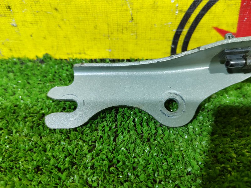 Петля капота, 200 рублей, Красноярск