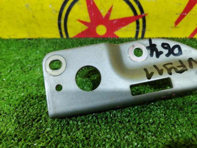 Петля капота, 400 рублей, Красноярск