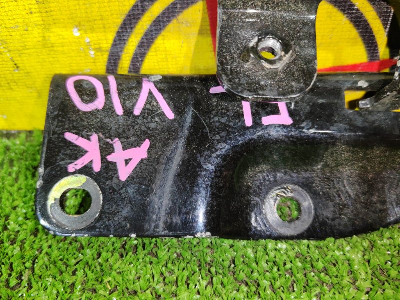 Петля капота, 300 рублей, Красноярск