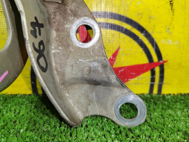 Петля капота, 500 рублей, Красноярск