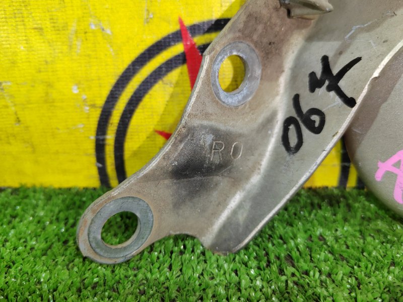 Петля капота, 500 рублей, Красноярск