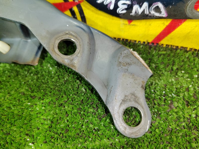 Петля капота, 500 рублей, Красноярск