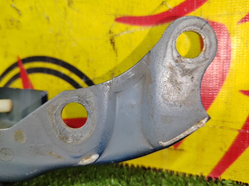 Петля капота, 500 рублей, Красноярск