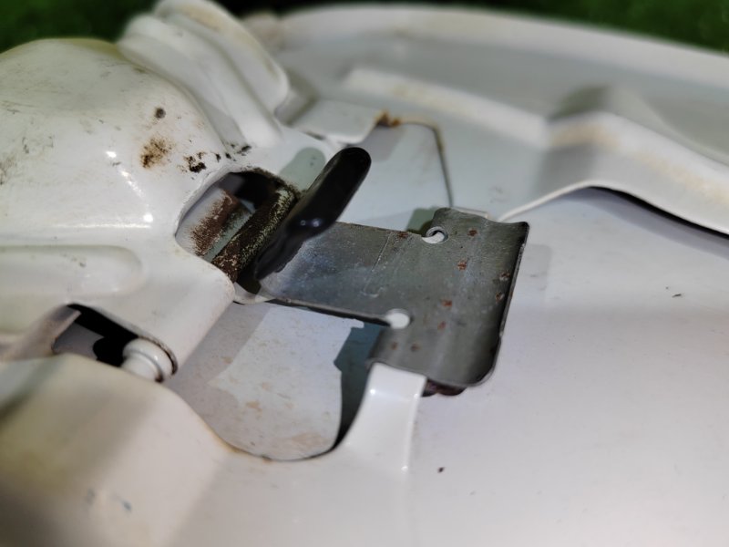 лючок бензобака, 300 рублей, Красноярск