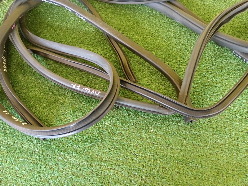 уплотнитель, 1000 рублей, Красноярск