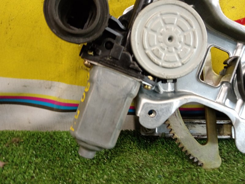 стеклоподъемник, 1000 рублей, Красноярск