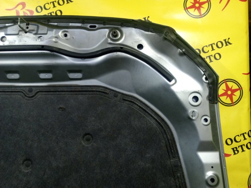 Капот, 33000 рублей, Красноярск