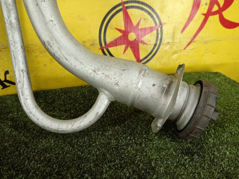 Горловина топливного бака, 2000 рублей, Красноярск