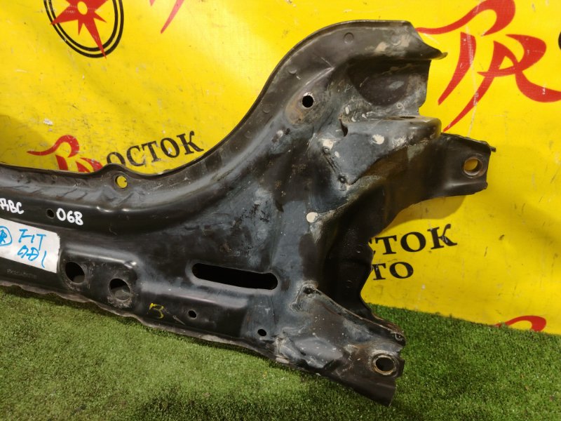 балка поперечная, 300 рублей, Красноярск