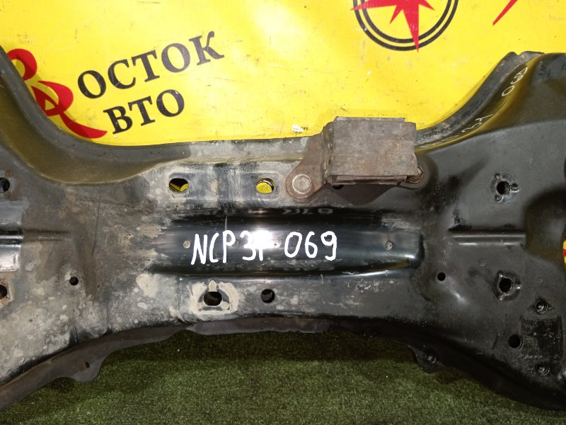 балка поперечная, 2000 рублей, Красноярск