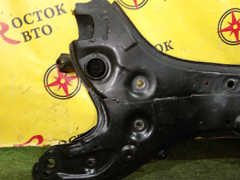 балка поперечная, 2000 рублей, Красноярск