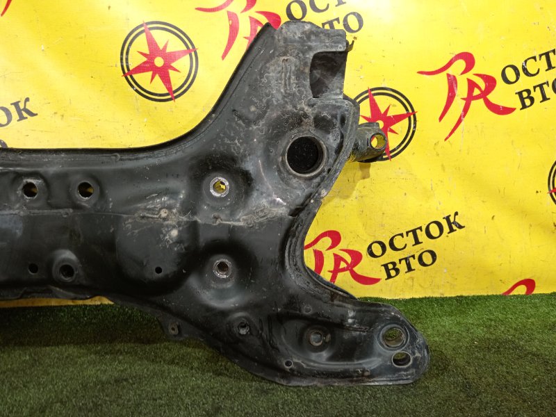 балка поперечная, 2000 рублей, Красноярск