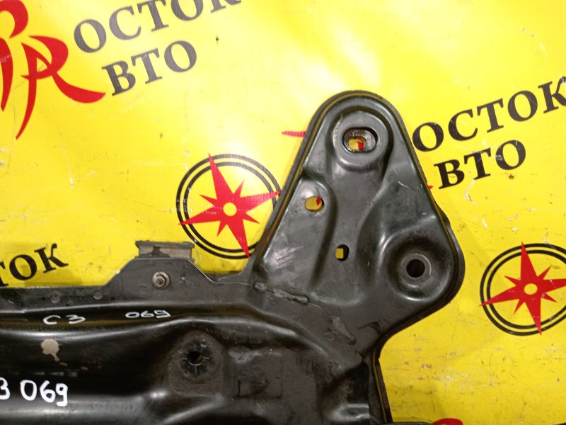 балка поперечная, 2000 рублей, Красноярск