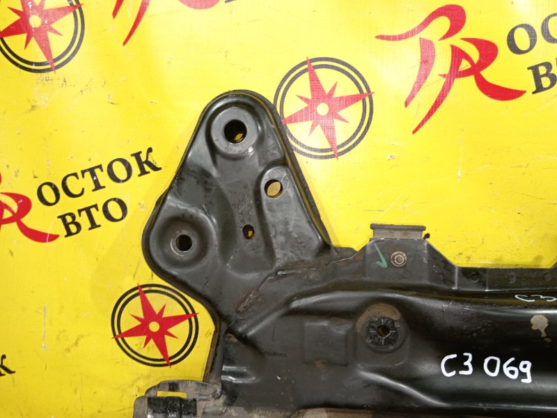 балка поперечная, 2000 рублей, Красноярск